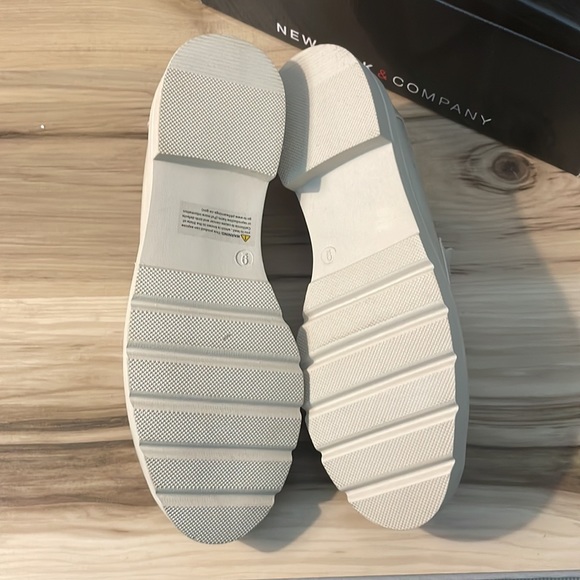 NEW Shiny off white loafers- free shipping - Picture 3 of 4